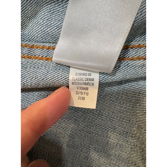 Reworked Denim Jean Jacket Size Medium w/ Heart Appliqué - Picture 8 of 8